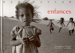 Front Cover: Enfances: Madagascar