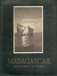 Front Cover: Madagasacar: À Travers ses Provinc...