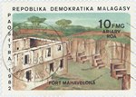 Front: Fort Mahavelona: 10-Franc (2-Ariary...