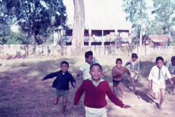 Schoolchildren playing: Friends School, Soavinandriana
