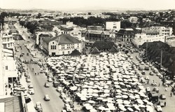 Le Marché – Zoma: Analakely, Tananarive