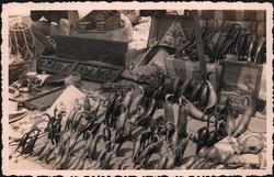 Malagasy handicrafts market with items made from zebu horn