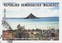 Ile Lonjy dans la Baie de Diego Suarez: 150-Franc (30-Ariary) Postage Stamp