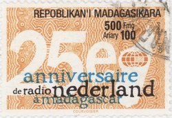 Radio Nederland in Madagascar, 25th Anniversary: 500-Franc (100-Ariary) Postage Stamp
