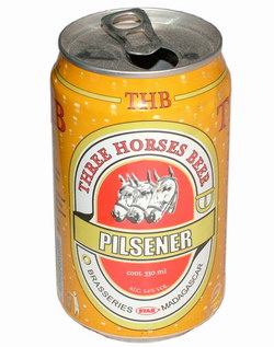 Can – Three Horses Beer: 330ml